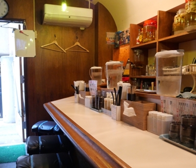 赤秋の店内写真