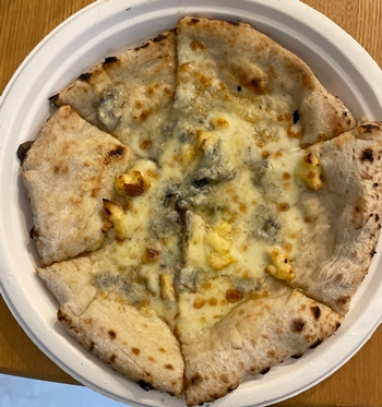 広島県呉市「伊酒屋ヴェッキオ」の写真